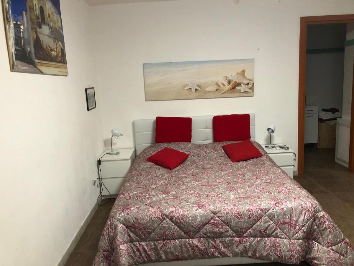 Arenada Private Rooms And Apartment Sud Cagliari Zewnętrze zdjęcie