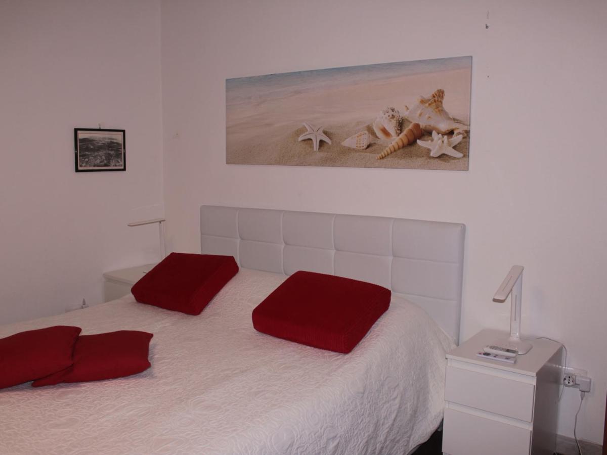 Arenada Private Rooms And Apartment Sud Cagliari Zewnętrze zdjęcie